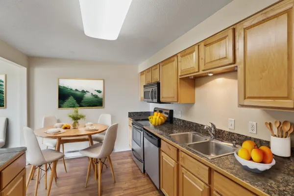 $159,000 | 1418 West 6th Avenue, Unit 203, Spokane, WA 99204