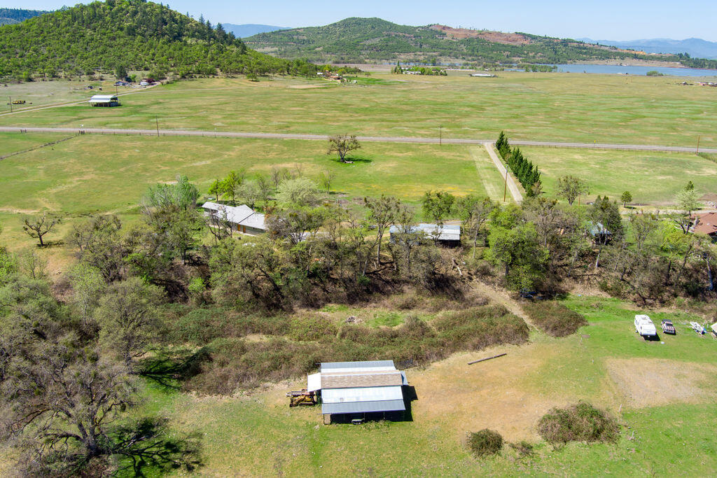 3137 East Antelope Road Eagle Point, OR 97524 - Photo 4 of 66 EA(15)