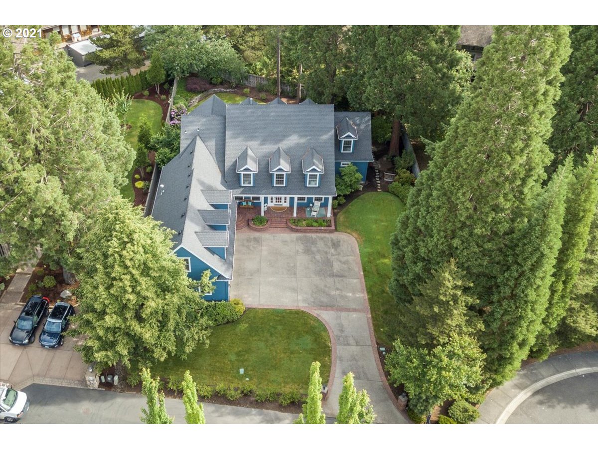 11983 Southwest Lynnfield Lane Portland, OR 97225 - Photo 28 of 32
