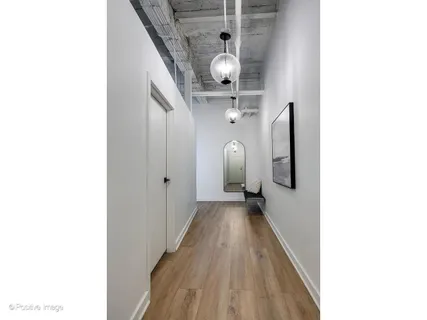 $415,000 | 20 North State Street, Unit 411, Chicago, IL 60602