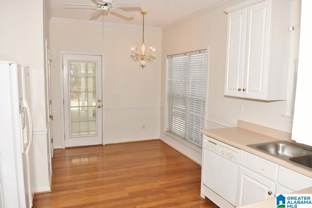 107 Warwick Circle Alabaster, AL 35007 - Photo 7 of 17