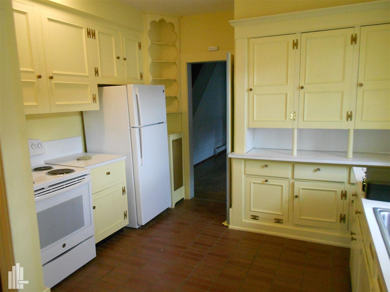 903 North Main Street Rochester, MI 48307 - Photo 6 of 32