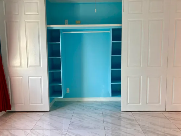 $1,925 | 950 South Kanner Highway, Unit E23, Stuart, FL 34994