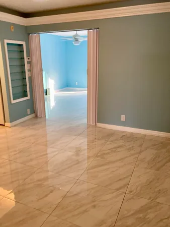 $1,925 | 950 South Kanner Highway, Unit E23, Stuart, FL 34994