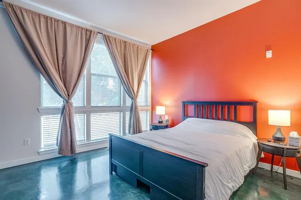 $1,800 | 201 West Lancaster Avenue, Unit 208, Fort Worth, TX 76102
