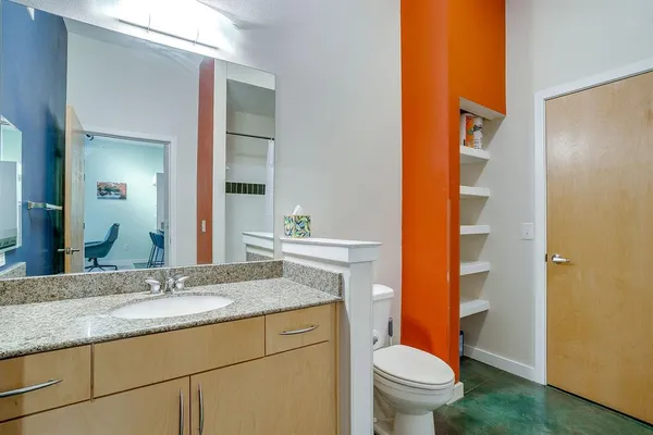 $1,800 | 201 West Lancaster Avenue, Unit 208, Fort Worth, TX 76102