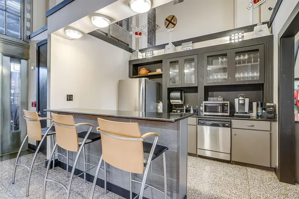 $1,800 | 201 West Lancaster Avenue, Unit 208, Fort Worth, TX 76102
