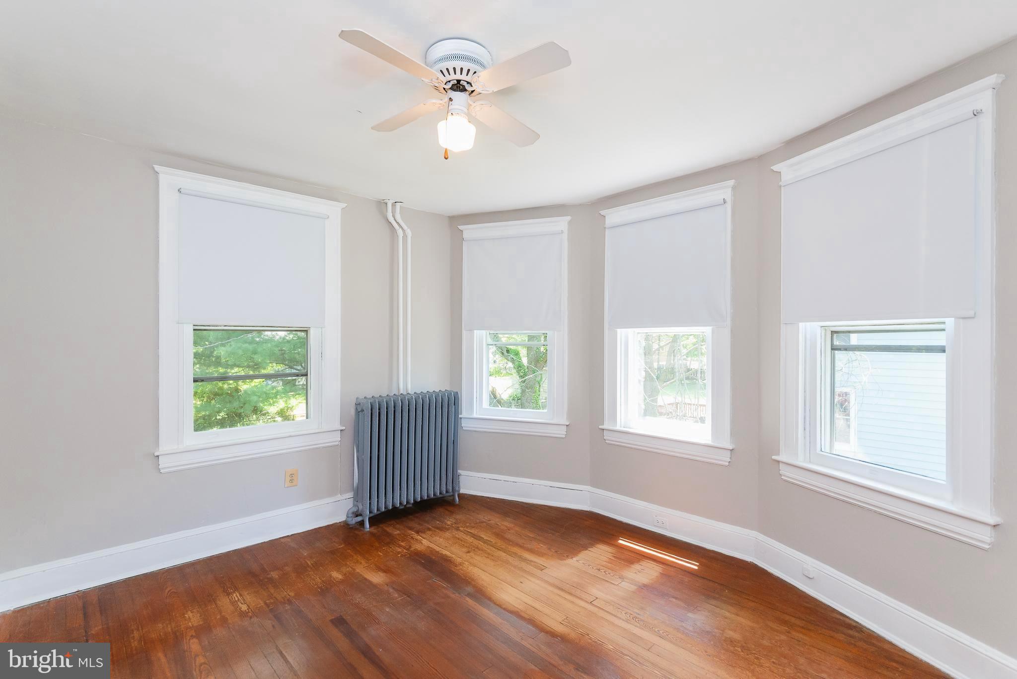 5411 Tramore Road Baltimore, MD 21214 - Photo 22 of 38 BEDROOM #3 ON UPPER LEVEL ONE