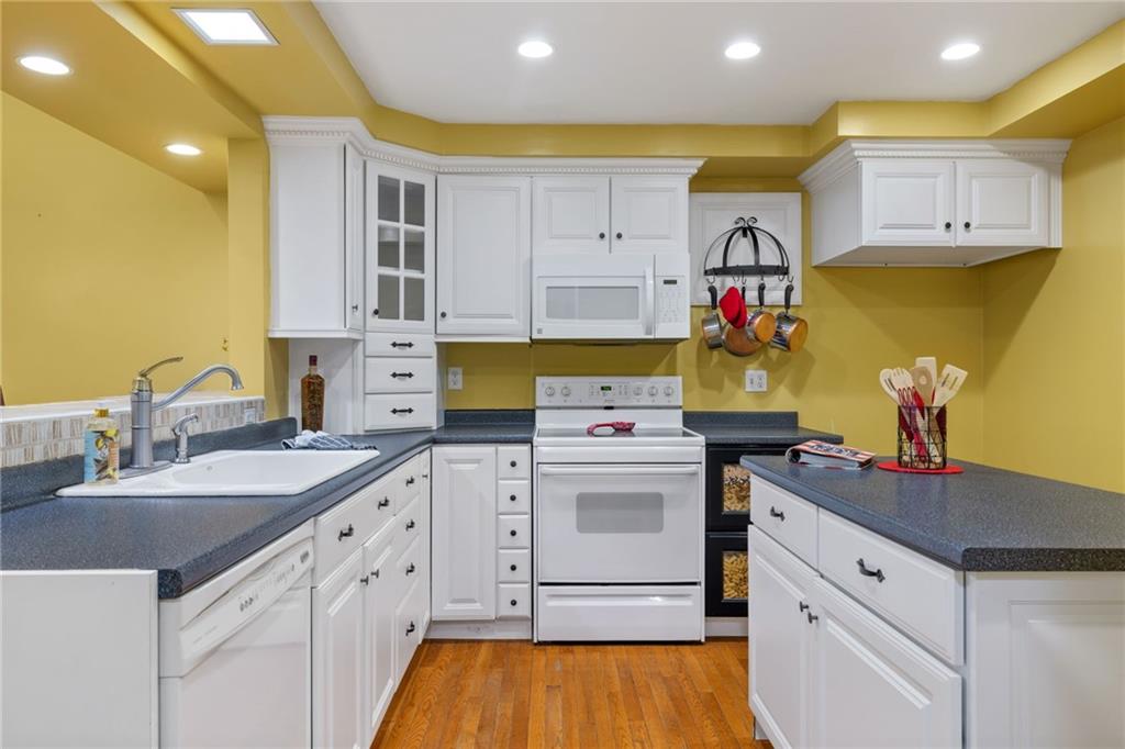9610 Fox Road Pittsburgh, PA 15237 - Photo 14 of 47