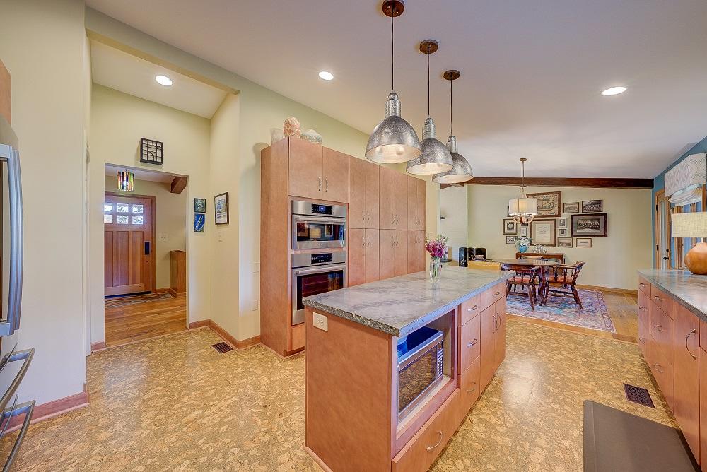 237 Hawthorn Road Salem, VA 24153 - Photo 23 of 34 91