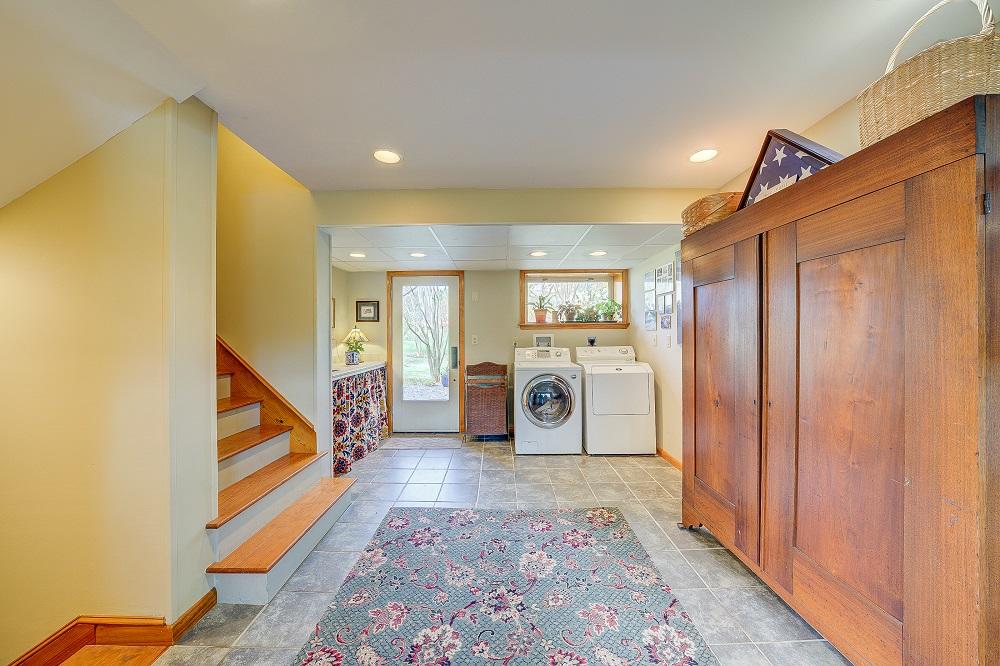 237 Hawthorn Road Salem, VA 24153 - Photo 32 of 34 112