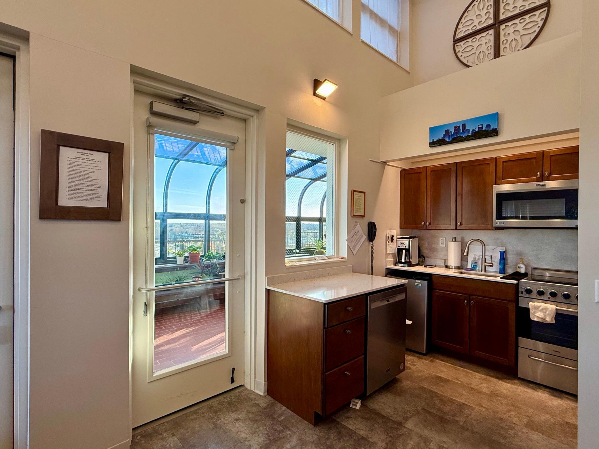 7600 Golden Valley Road, Unit 305 Golden Valley, MN 55427 - Photo 17 of 28