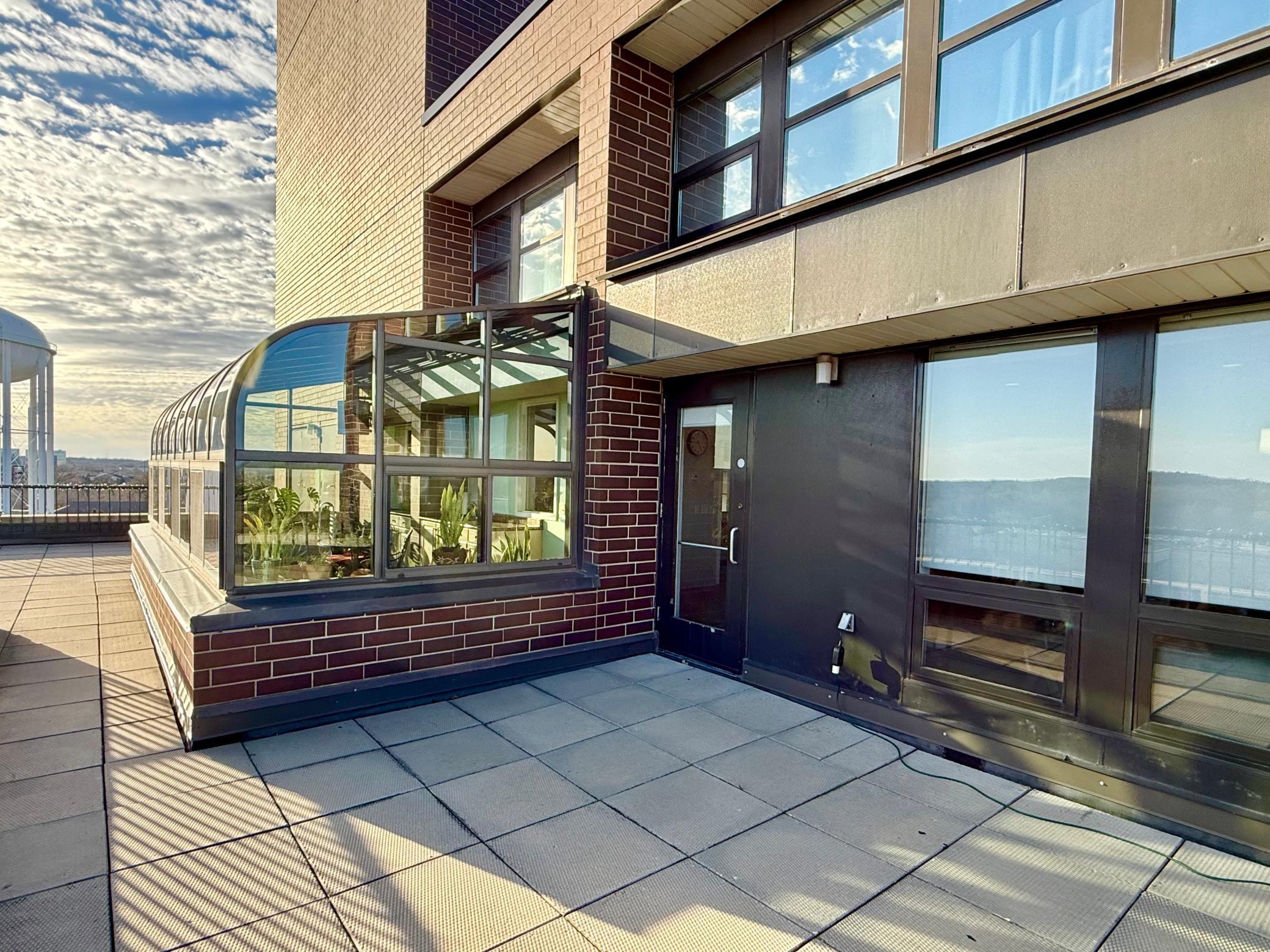 7600 Golden Valley Road, Unit 305 Golden Valley, MN 55427 - Photo 19 of 28