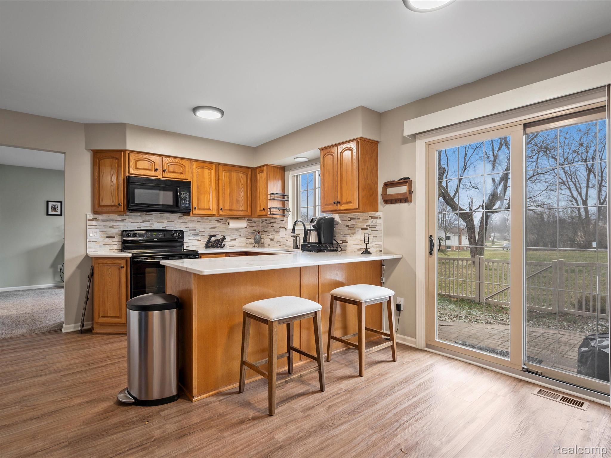 754 Denham Lane Rochester, MI 48307 - Photo 21 of 45 Gallery Image 21