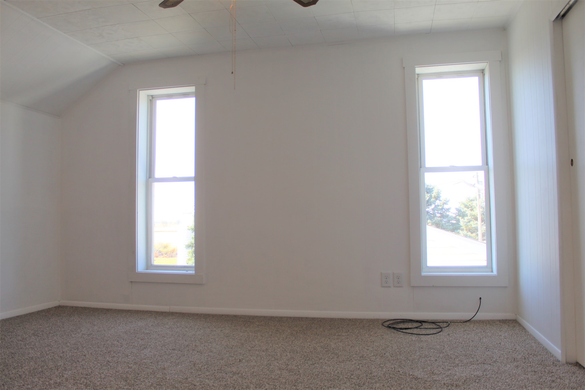 2559 South State Road Mentone, IN 46539 - Photo 17 of 35
