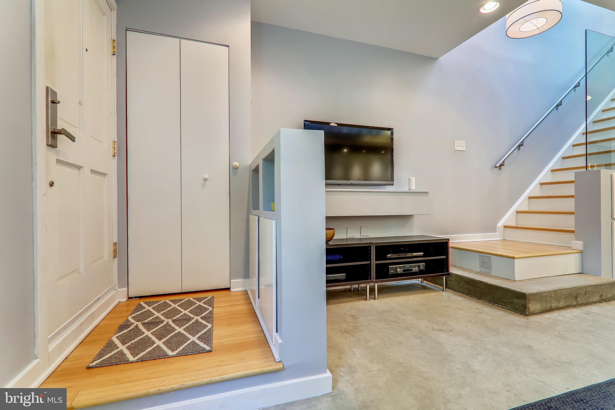 438 Ridge Street Northwest Washington, DC 20001 - Photo 5 of 18 Entry way - note the gleaming bamboo floors!