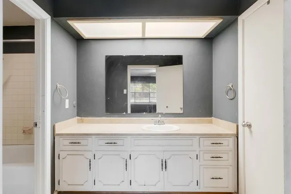 $260,000 | 830 39th Street Southeast, Paris, TX 75462