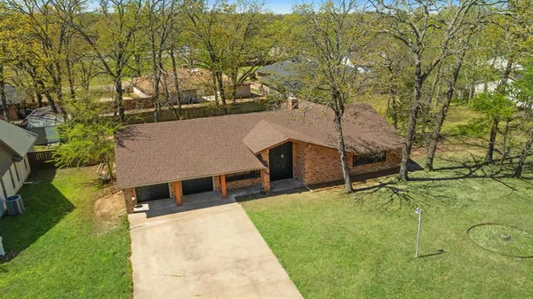 $260,000 | 830 39th Street Southeast, Paris, TX 75462