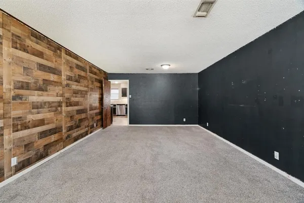 $260,000 | 830 39th Street Southeast, Paris, TX 75462