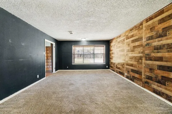 $260,000 | 830 39th Street Southeast, Paris, TX 75462