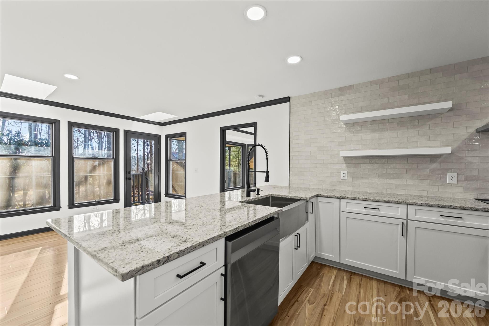 8 Indian Ridge Road Asheville, NC 28803 - Photo 19 of 45