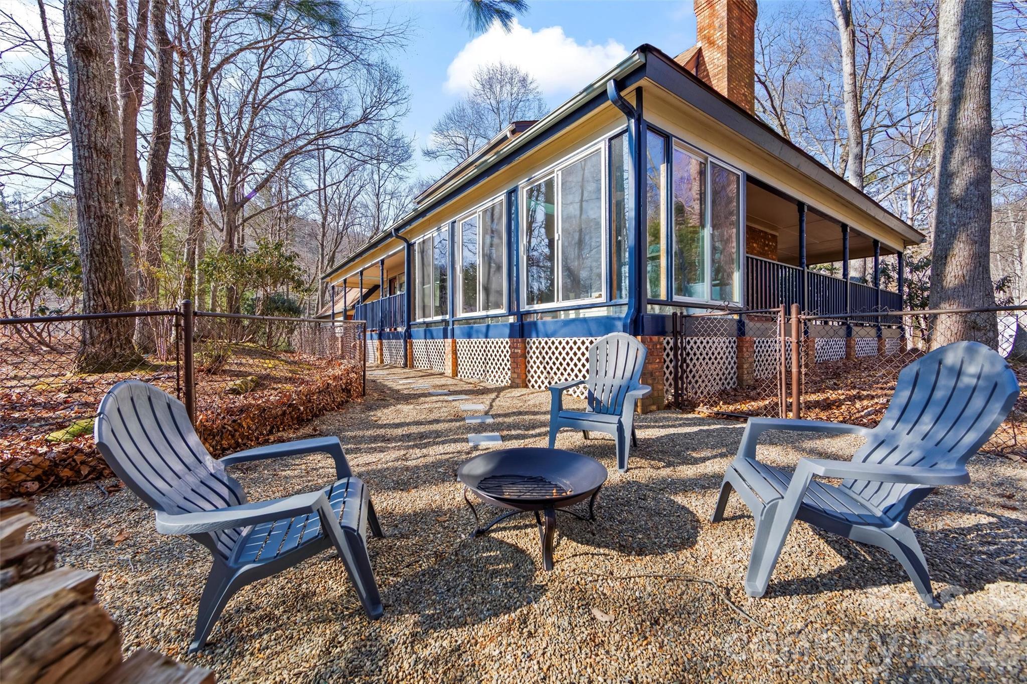 8 Indian Ridge Road Asheville, NC 28803 - Photo 7 of 45