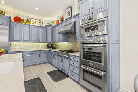 $1,200,000 | 1021 Picasso Drive, Fort Worth, TX 76107