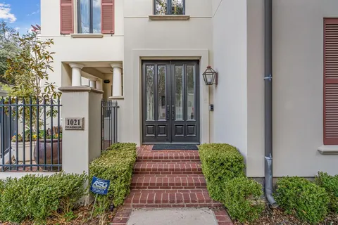 $1,200,000 | 1021 Picasso Drive, Fort Worth, TX 76107