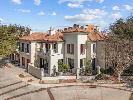 $1,200,000 | 1021 Picasso Drive, Fort Worth, TX 76107