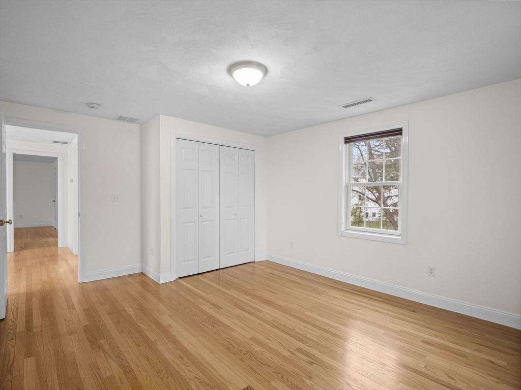 6 Parkhurst Road Chelmsford, MA 01824 - Photo 30 of 41