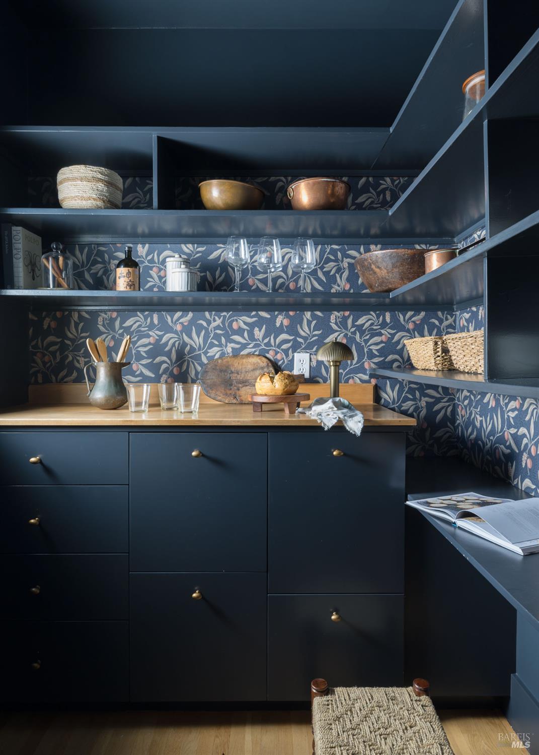 178 Palm Avenue San Rafael, CA 94901 - Photo 12 of 43