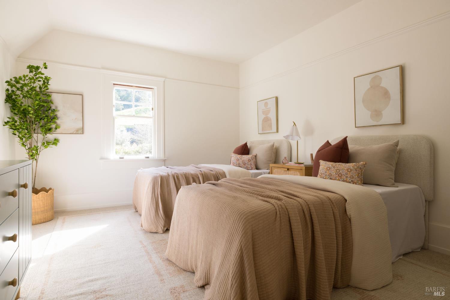 178 Palm Avenue San Rafael, CA 94901 - Photo 23 of 43