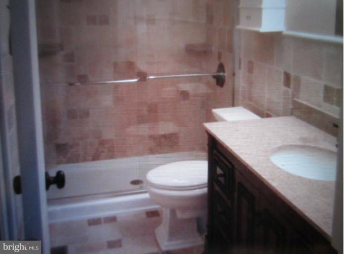 0 Green Ridge Road Northeast Flintstone, MD 21530 - Photo 7 of 19 main bath with granite and travertine