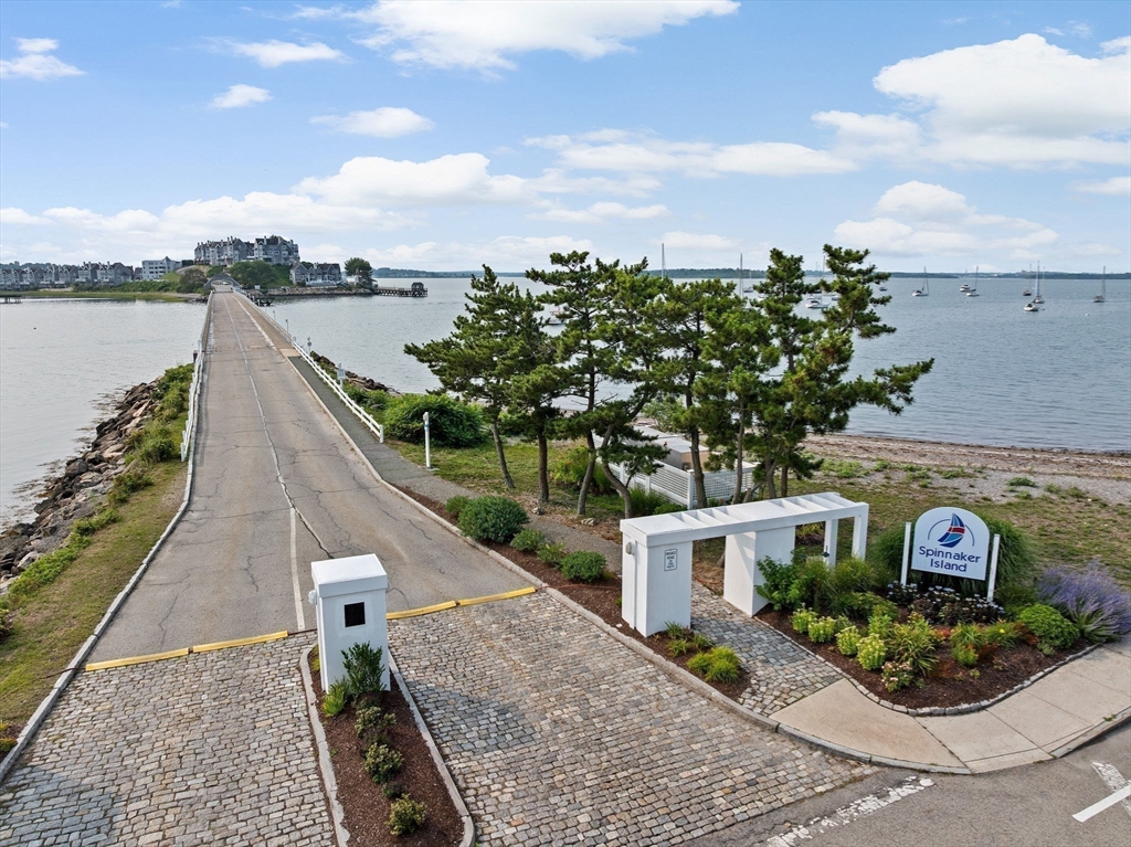 1 Commodore Court, Unit 305 Hull, MA 02045 - Photo 27 of 27 a view of a garden with plants