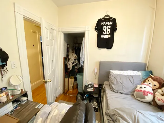 $5,600 | 72 Calumet Street, Unit 1, Boston, MA 02120