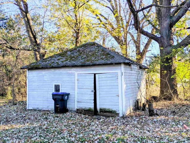 $139,900 | 209 East Lake Street, Friendship, WI 53934