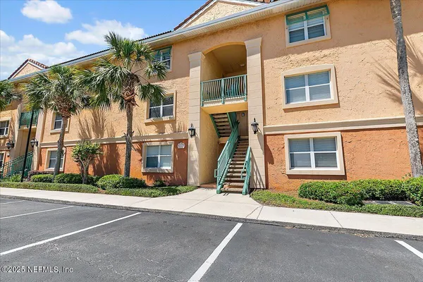 $2,200 | 108 Laguna Villa Boulevard, Unit D34, Jacksonville Beach, FL 32250