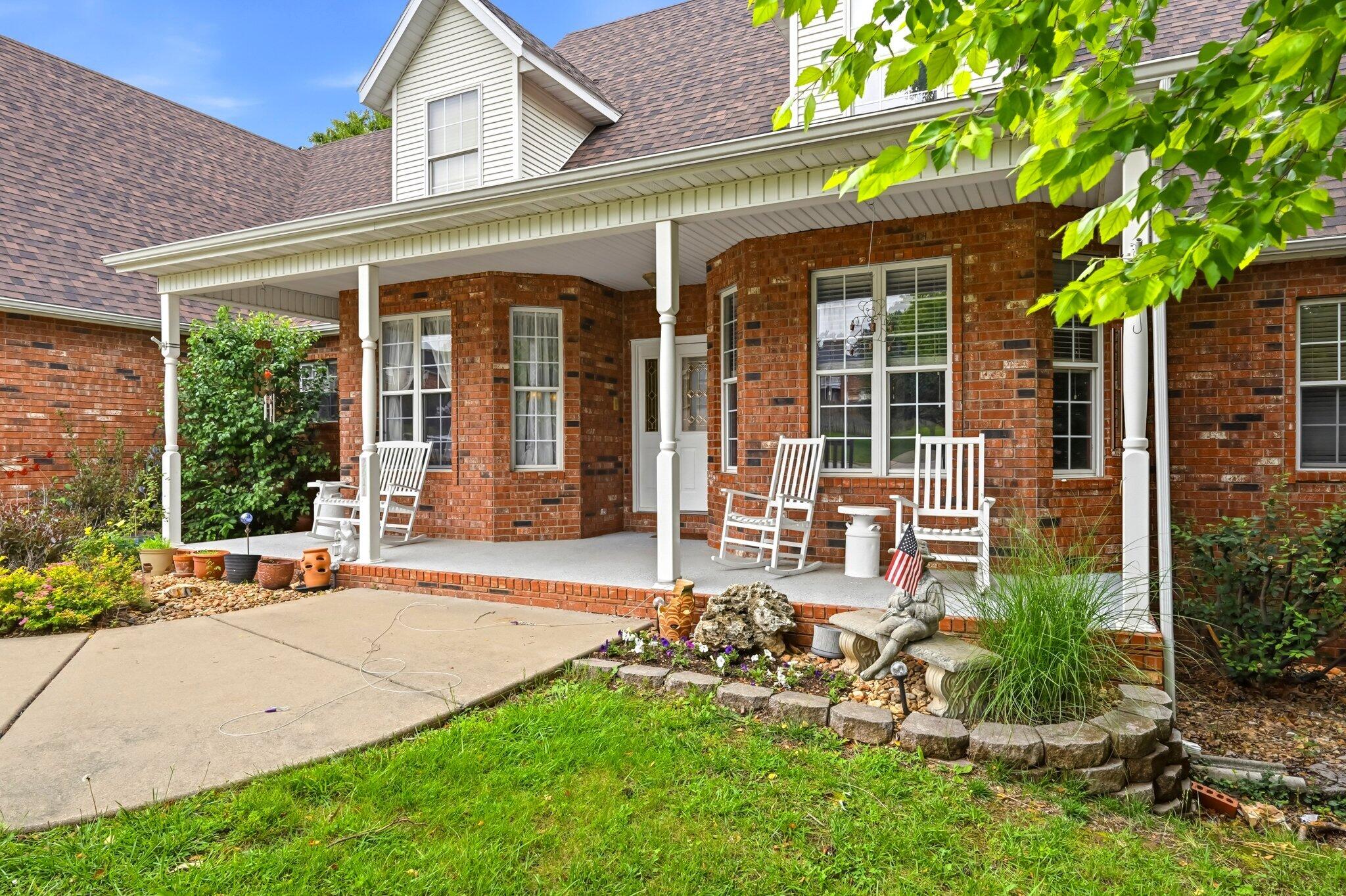 2611 North Rhodes Circle Ozark, MO 65721 - Photo 2 of 48 rhoads2