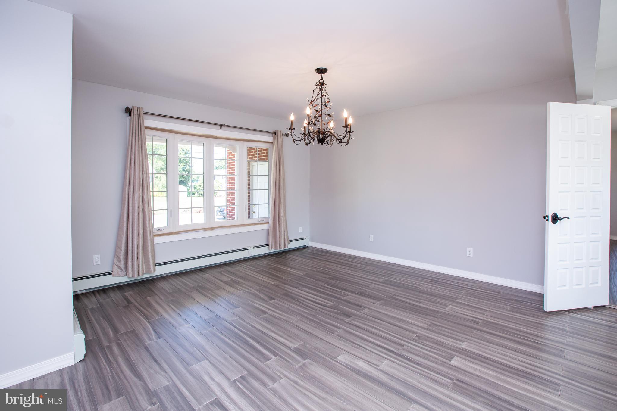 6 Greentree Road Hamilton, NJ 08619 - Photo 7 of 36