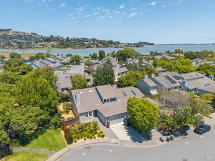 $1,295,000 | 22 Hyannis Cove, San Rafael, CA 94901