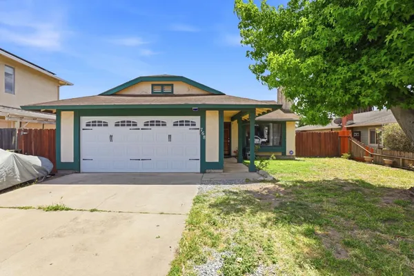 $625,000 | 768 Lake Village Drive, Watsonville, CA 95076