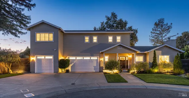 $1,175,000 | 12 Nicolas Court, Napa, CA 94558