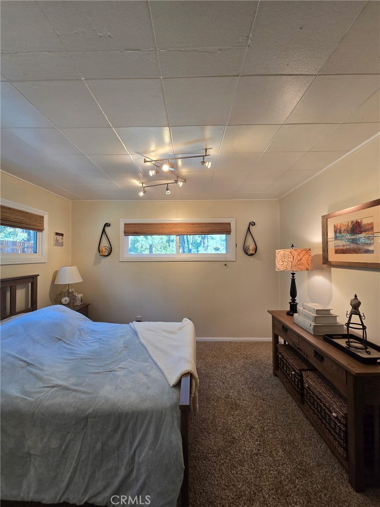 1013 Mockingbird Road Wrightwood, CA 92397 - Photo 18 of 46 Gallery Image 18