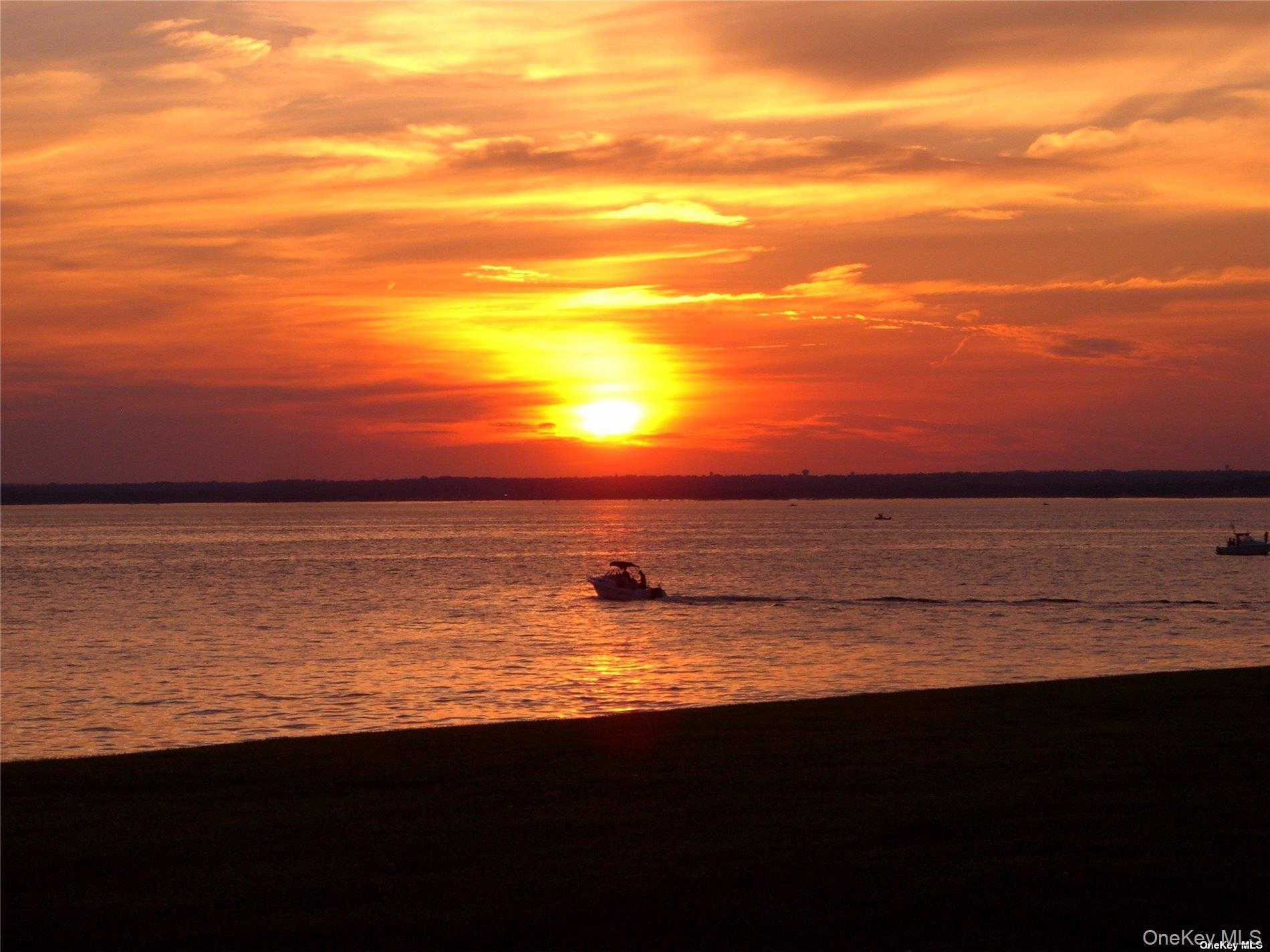 48 Westland Drive Glen Cove, NY 11542 - Photo 20 of 25 a view of an ocean