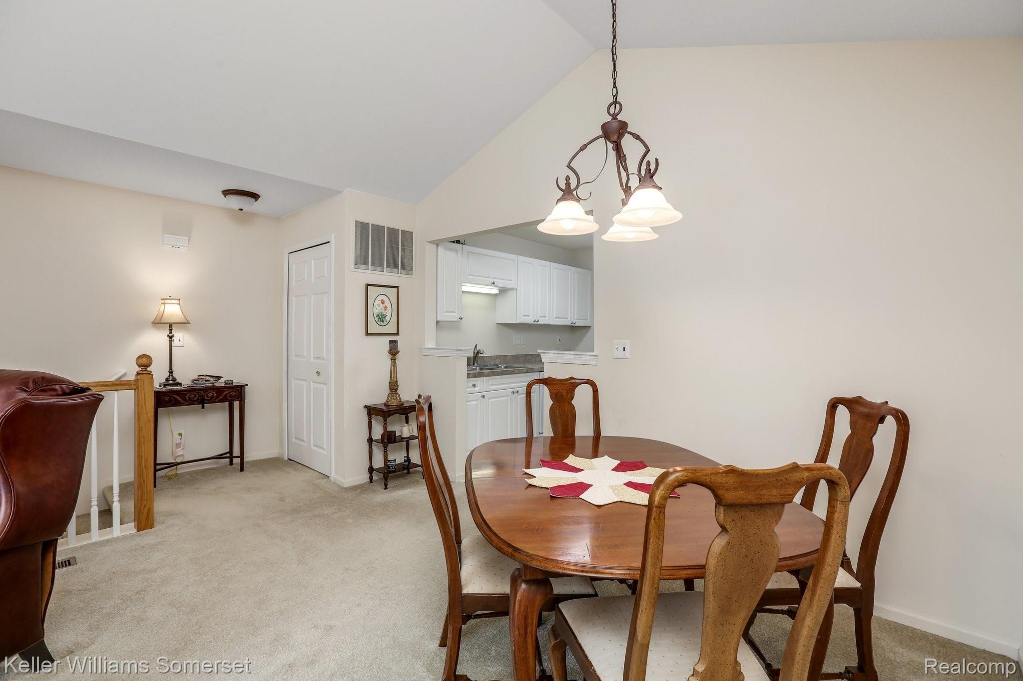3387 Tremonte Circle Rochester, MI 48306 - Photo 9 of 34 16-web-or-mls-3387 Tremonte Circle South0013.jpg