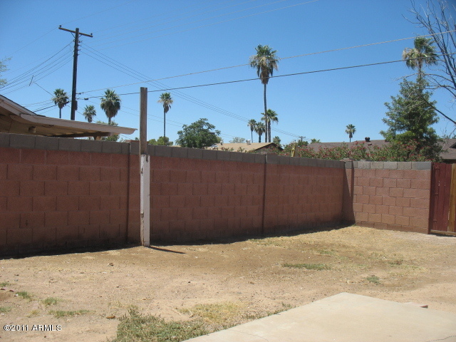 3802 West Bethany Home Road Phoenix, AZ 85019 - Photo 14 of 17 Back 2