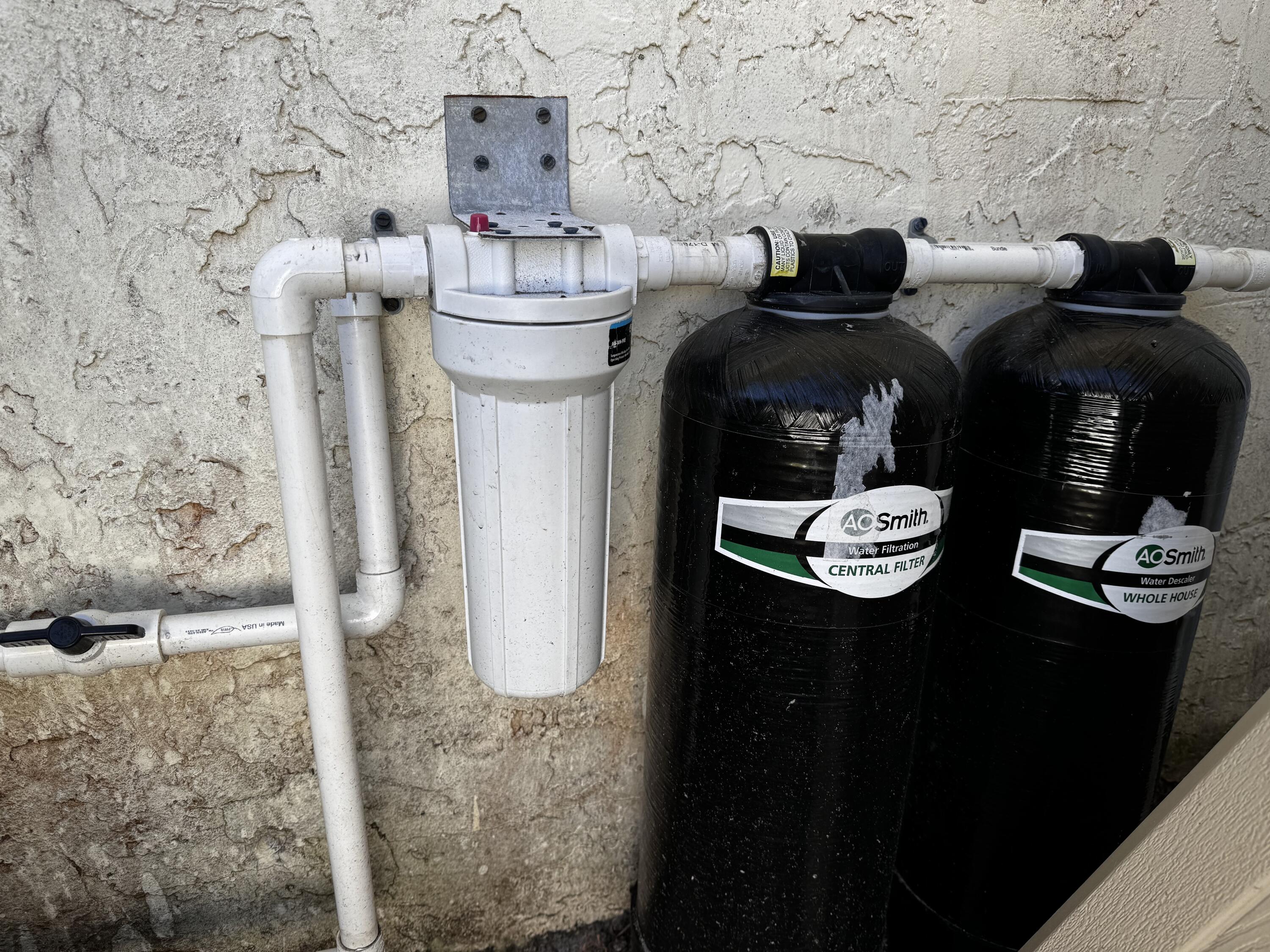 1969 Southwest 36th Avenue Delray Beach, FL 33445 - Photo 29 of 40 Whole house 3 filter system