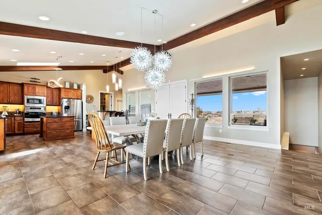 $9,865,000 | 16300 South Curtis Road, Kuna, ID 83634