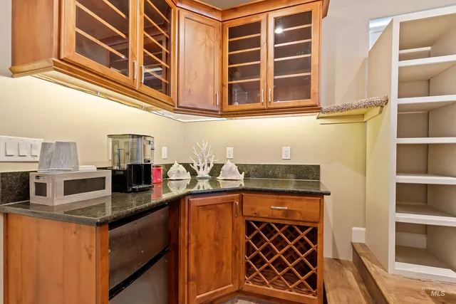 $9,865,000 | 16300 South Curtis Road, Kuna, ID 83634