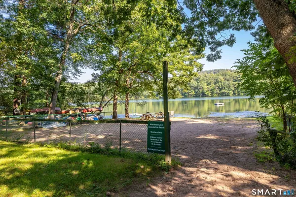 $479,900 | 20 West Lakeview Drive, Granby, CT 06035